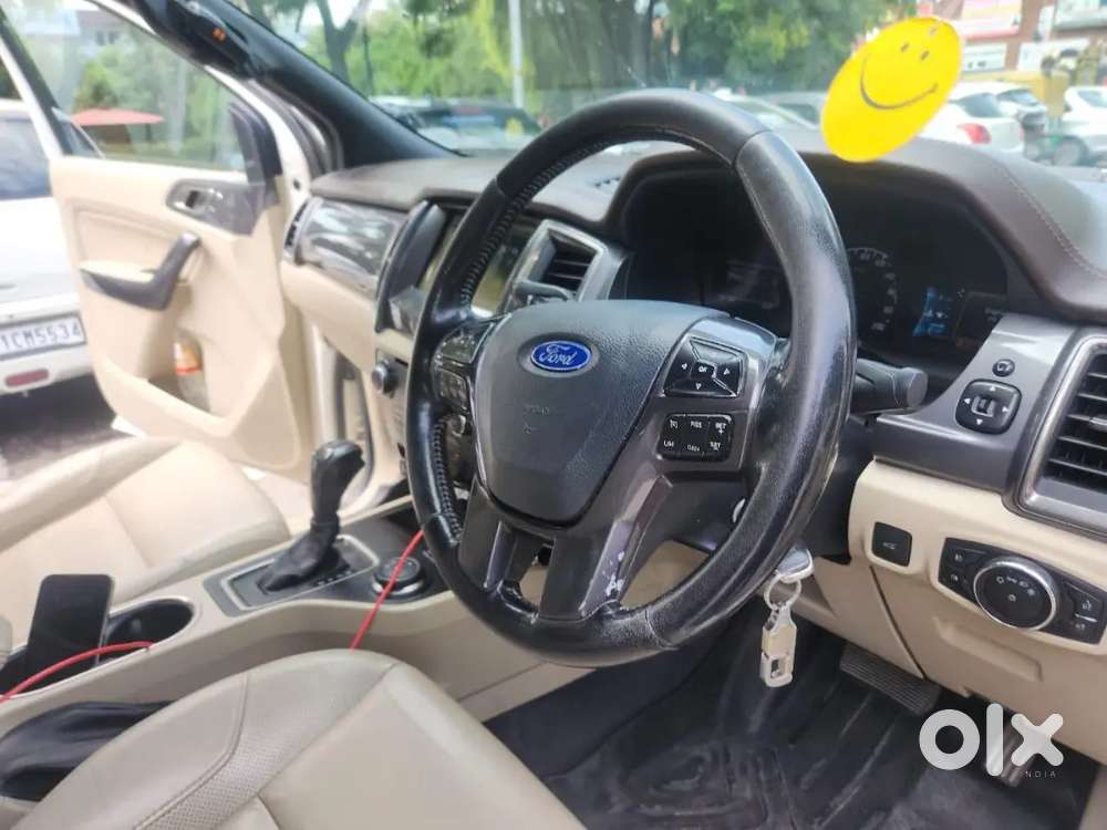 Ford Endeavour Diesel 3.2 Titanium 2016