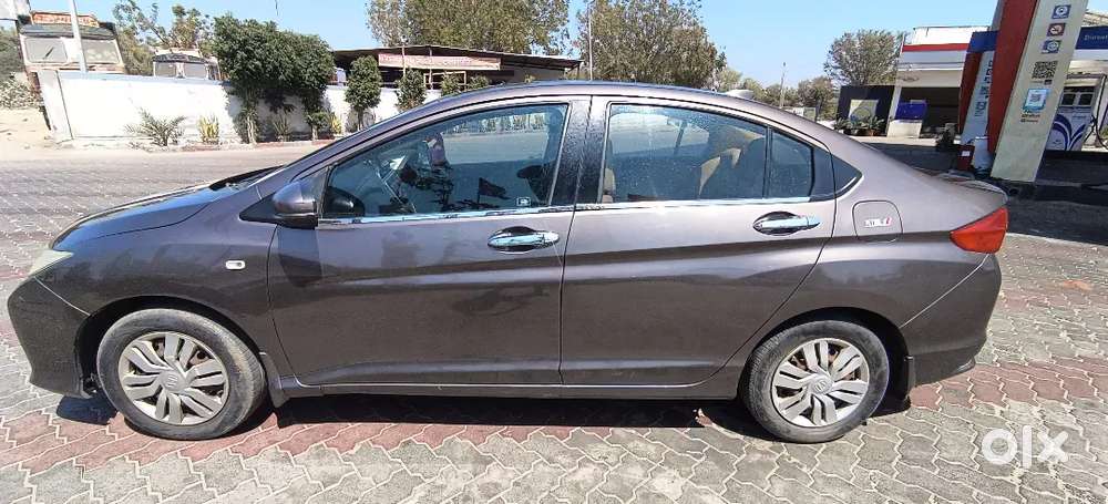 Honda City 2014 Cng & Hybrids 85000 Km Driven