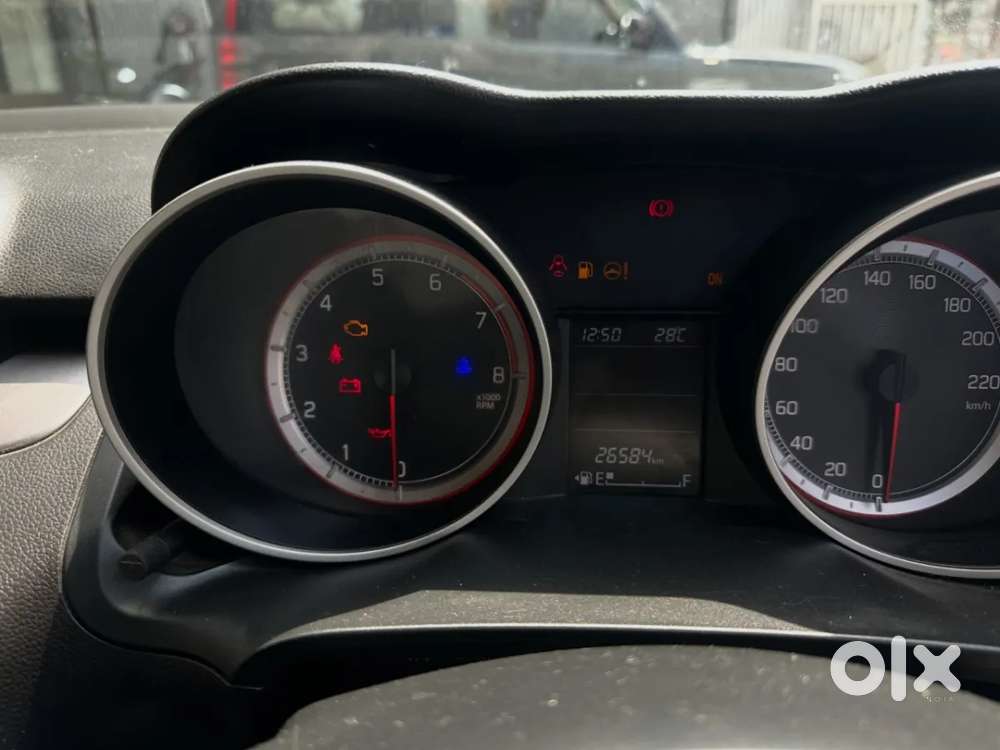 Maruti Suzuki Swift 1.3 Zxi, 2024, Petrol