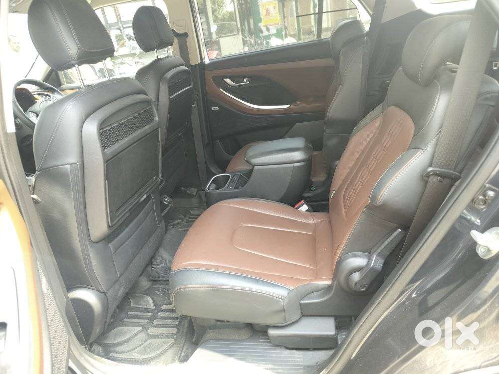 Hyundai Alcazar 1.5 Signature (o) Diesel At 6 Str Dual Tone, 2021, D..