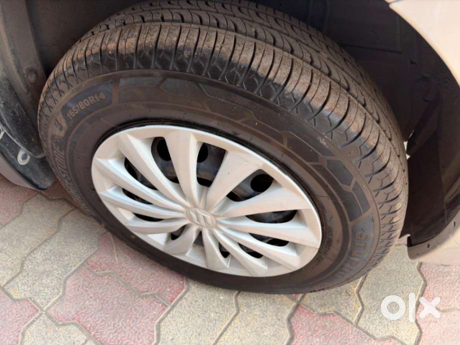 Maruti Suzuki Dzire 1.2 Vxi, 2016, Petrol