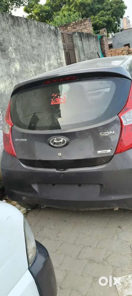 Hyundai Eon Era Petrol Automatic 2015