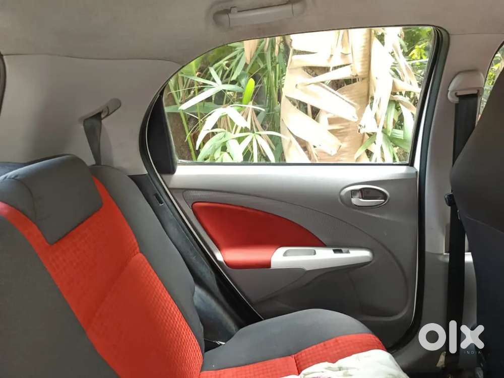 Toyota Etios Liva 2011