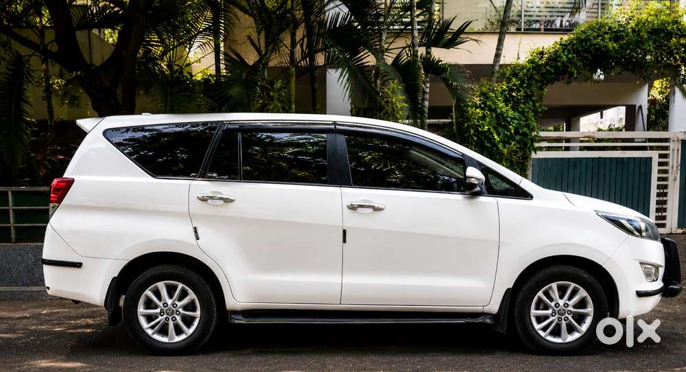 Toyota Innova Crysta 2.8 Gx At, 2019, Diesel