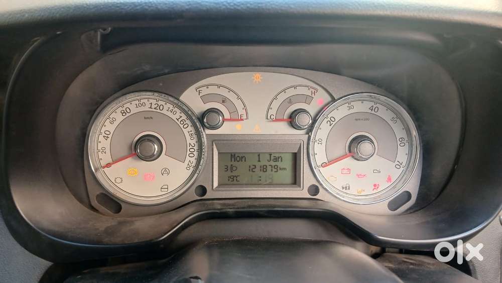 Fiat Linea 2007-2013 T Jet Active, 2010, Petrol