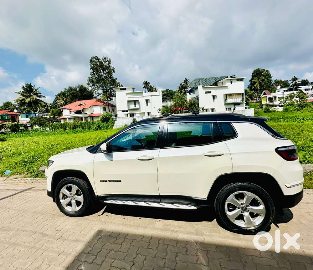 Jeep Compass 2017 Petrol Well Maintained