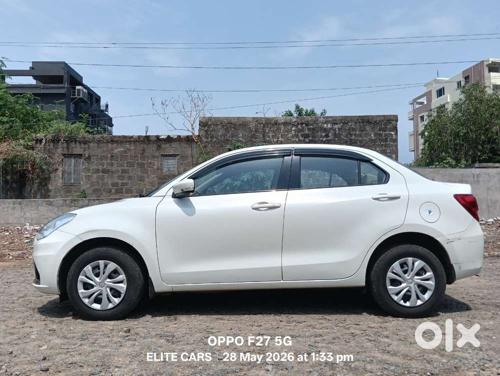 Maruti Suzuki Dzire 1.2 Vxi Amt, 2021, Petrol