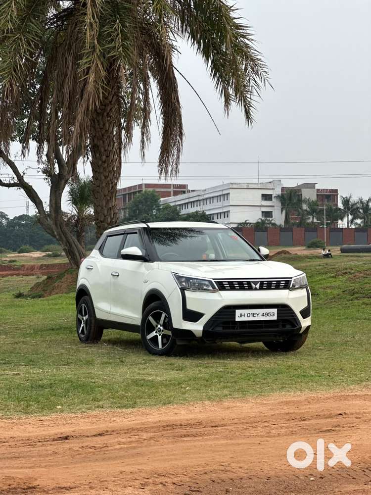 Mahindra Xuv300 W6 Diesel, 2023, Diesel