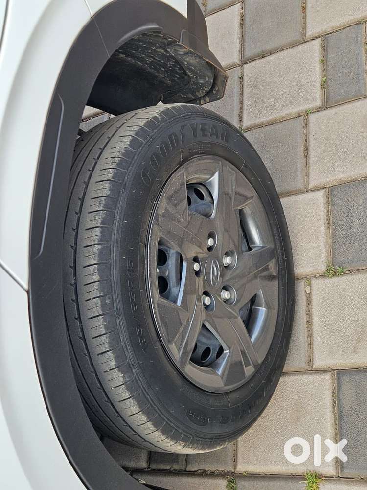 Hyundai Venue 1.2 S Plus, 2024, Petrol