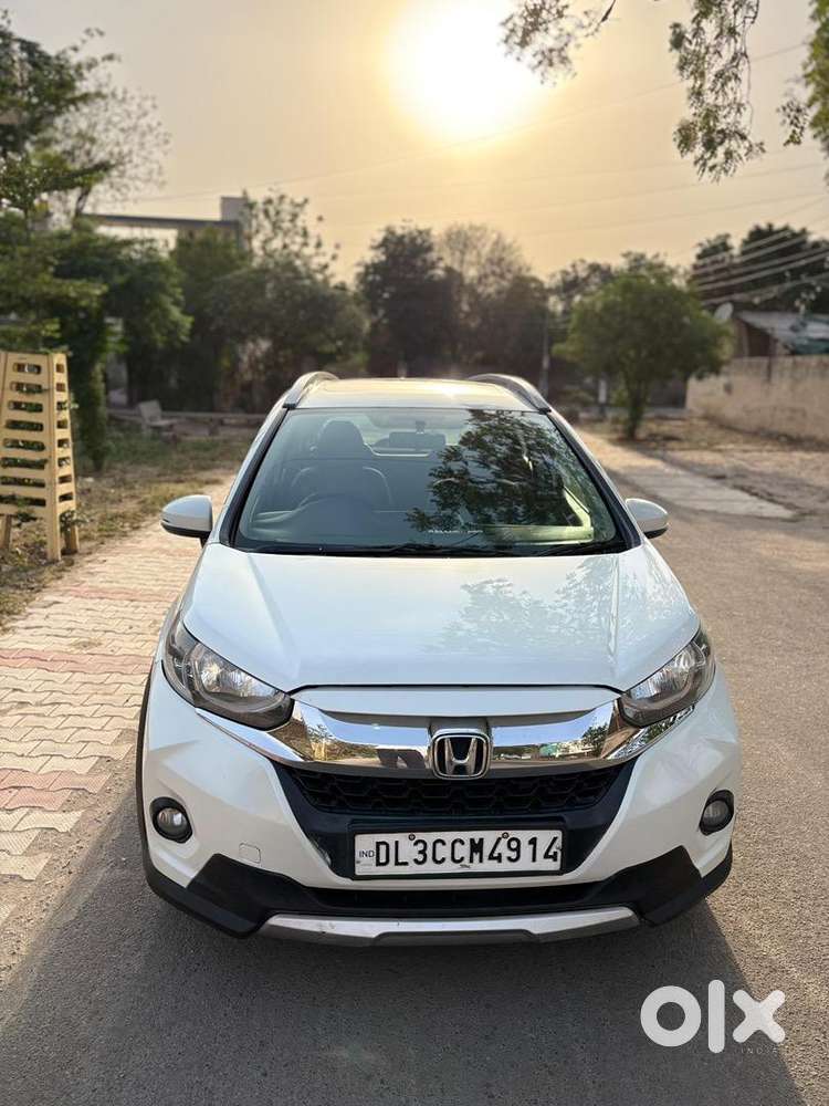 Honda Diesel First Owner Push Button Sunroof