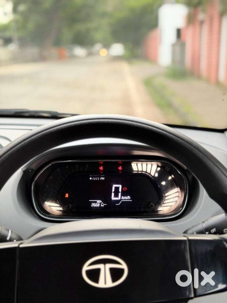 Tata Tiago Xm, 2025, Cng & Hybrids