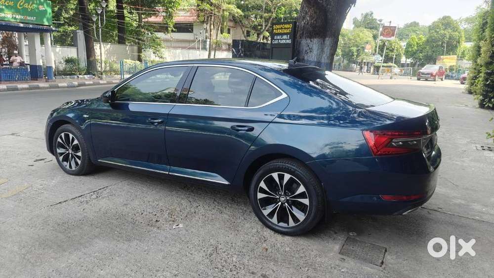 Skoda Superb 2.0 L&k Tsi At, 2021, Petrol