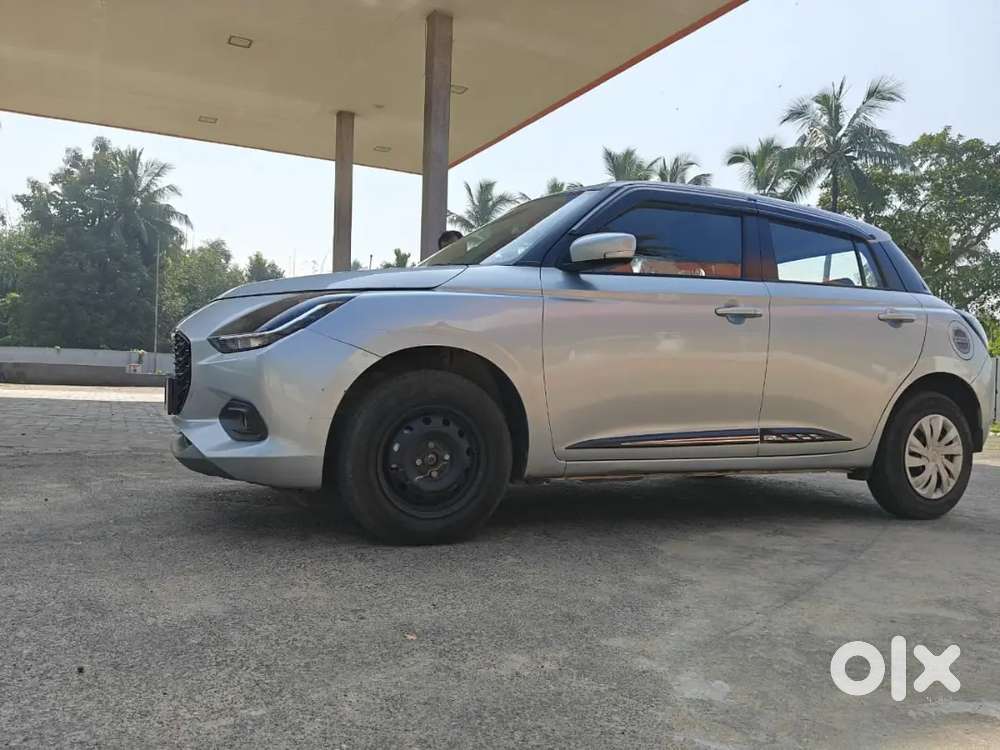 Maruti Suzuki Swift 2024 Petrol 33000 Km Driven