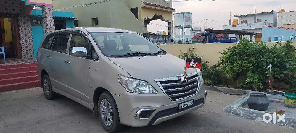 Toyota Innova 2014 Diesel Well Maintained