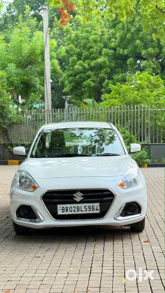 Maruti Suzuki Dzire 1.2 Vxi, 2023, Petrol