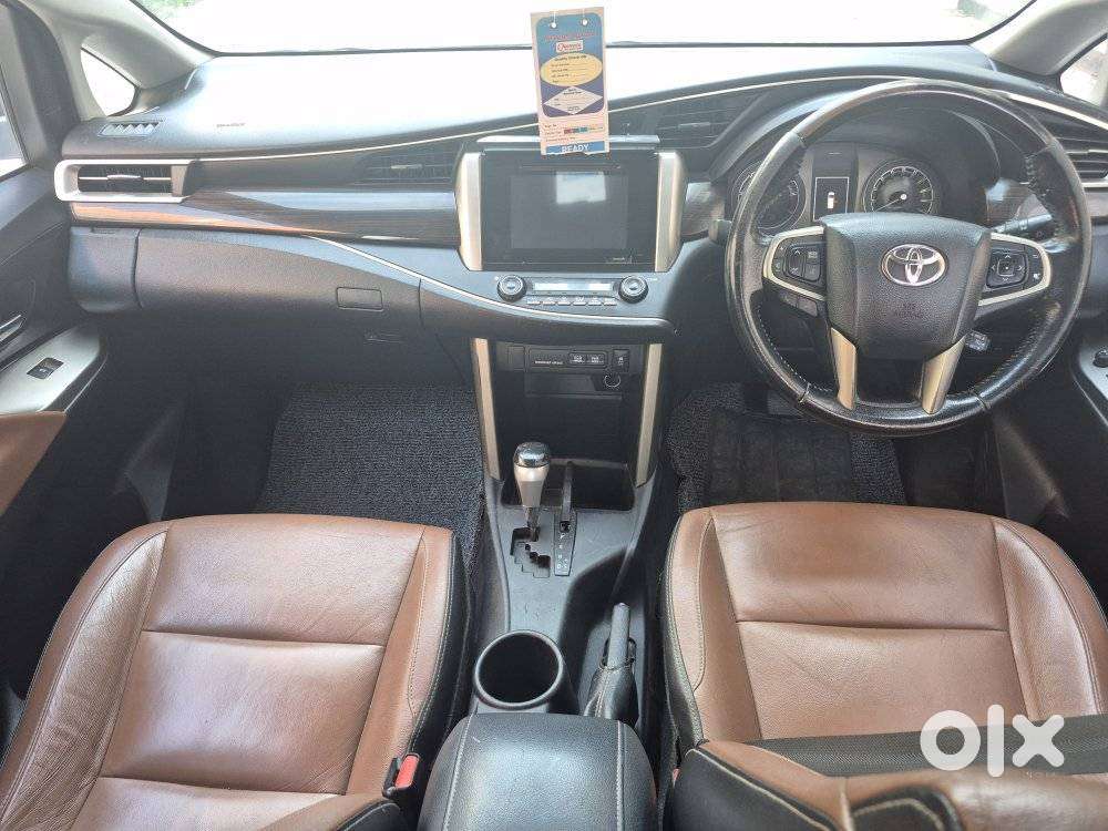 Toyota Innova Crysta 2.8z Automatic, 2017, Diesel