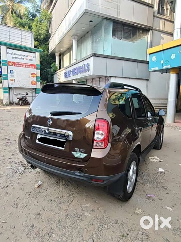 Renault Duster 2015 Diesel 117000 Km Driven