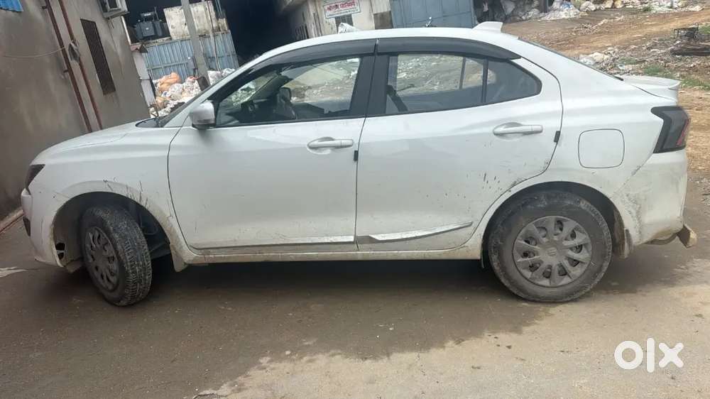 Maruti Suzuki Dzire 2026 Vxi Cng