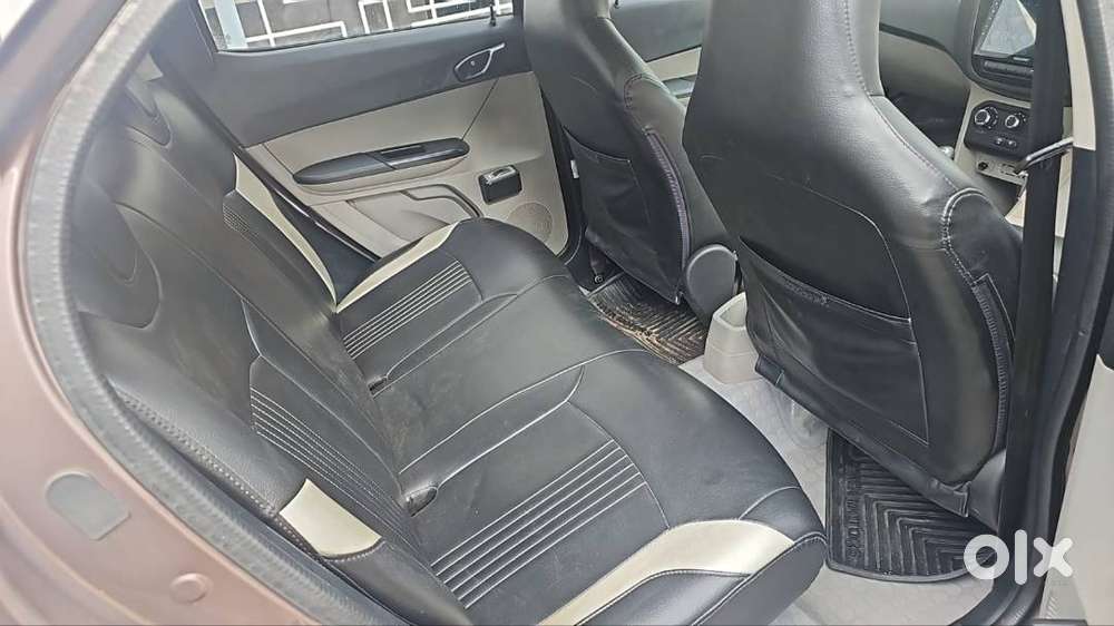 Tata Tiago Xe Petrol 2018
