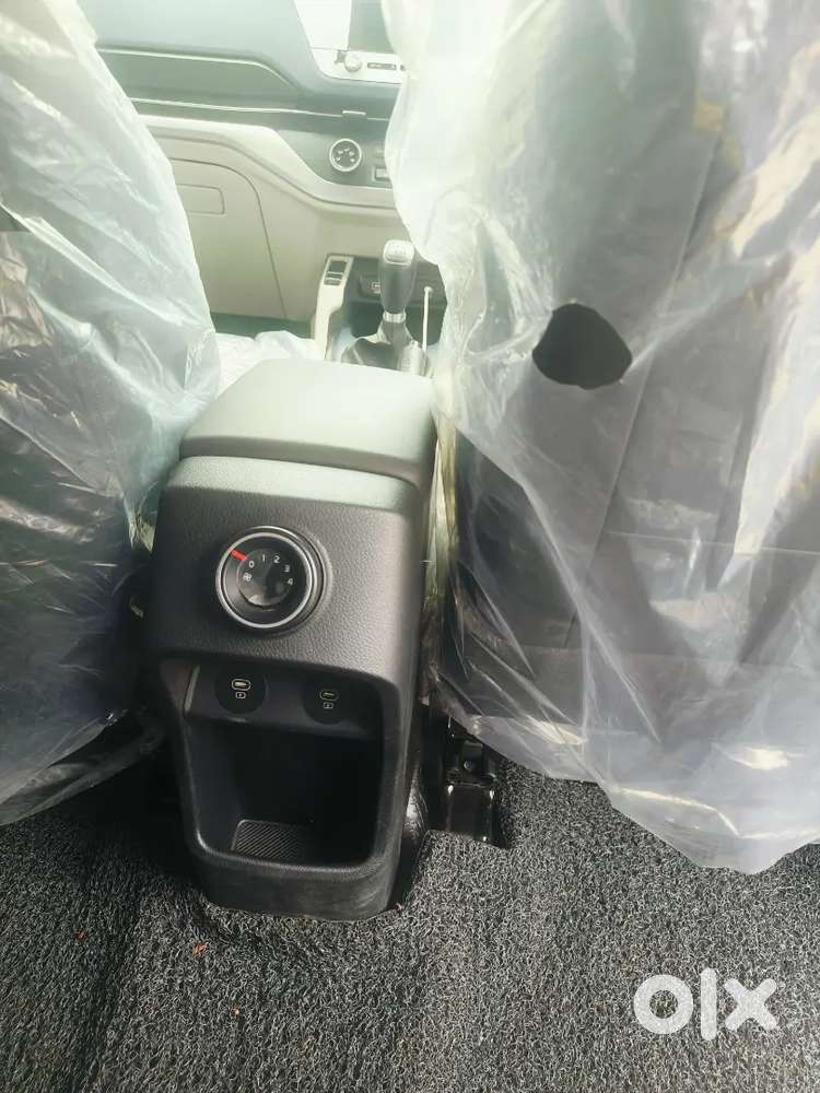 Kia Carens 2025 Low Km 4081 Showroom Condition