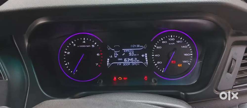 Mahindra Marazzo 2022 Diesel 163400 Km Driven