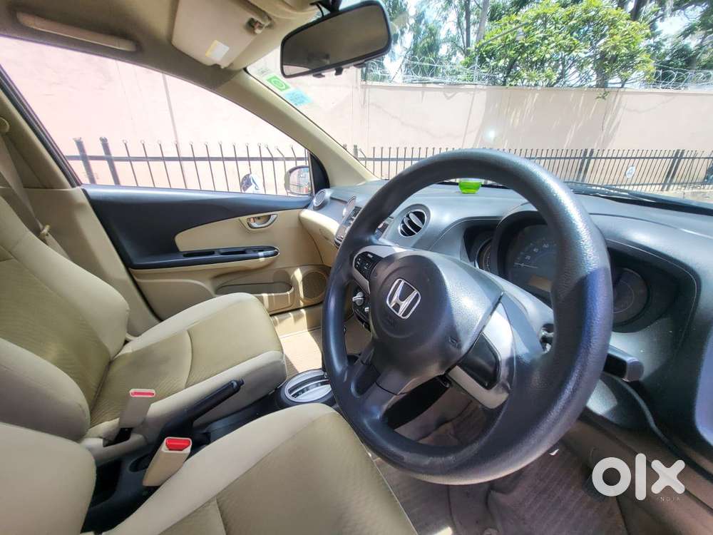 Honda Amaze 2nd Gen Vx, 2015, Petrol