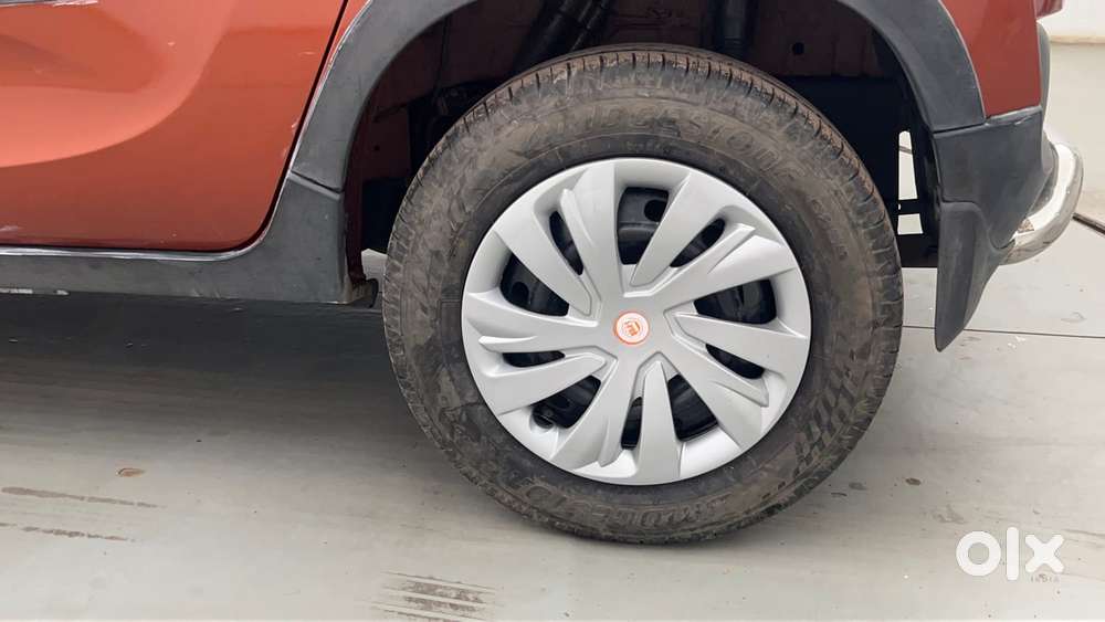 Mahindra Kuv 100 Mfalcon G80 K4, 2017, Petrol