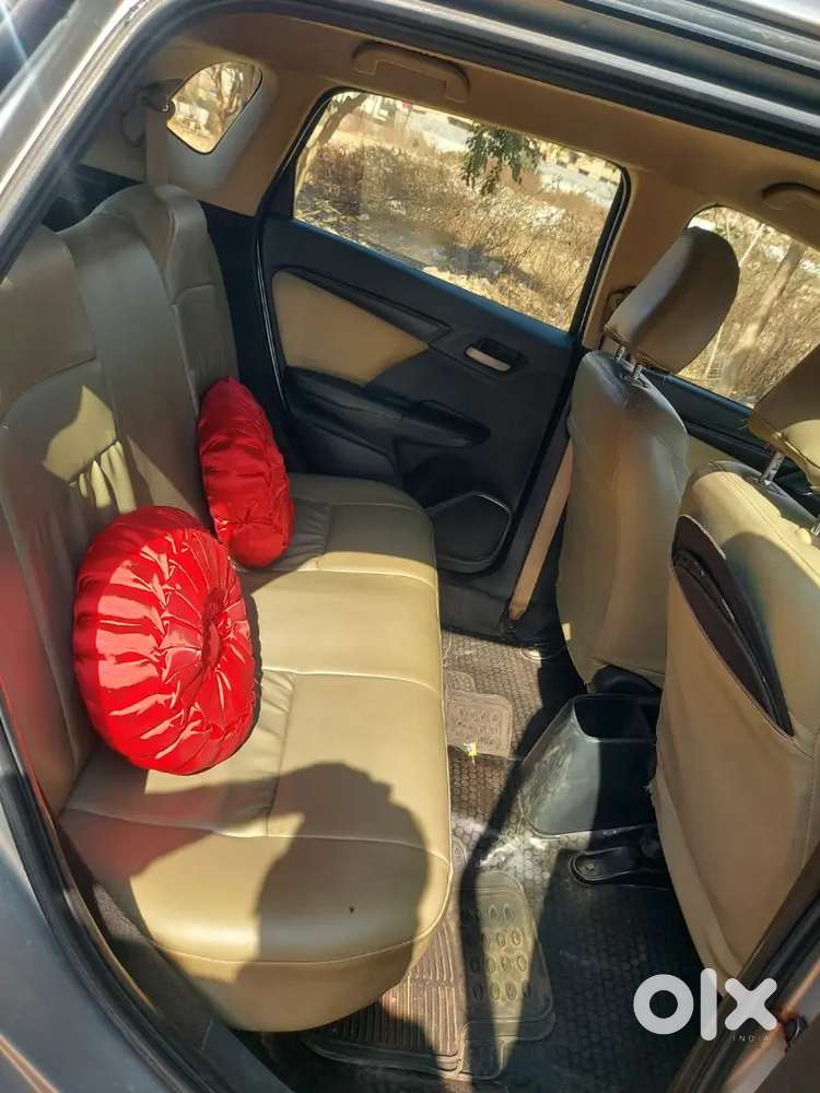 Honda Jazz 2015 Cng & Hybrids Well Maintained