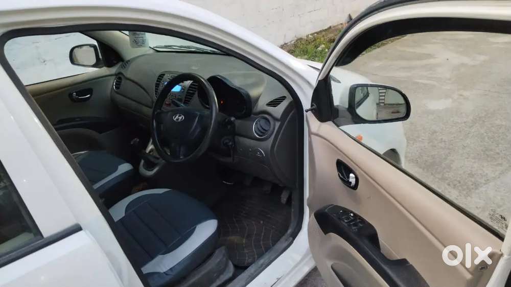 Hyundai I10 Sportz Lpg 2016