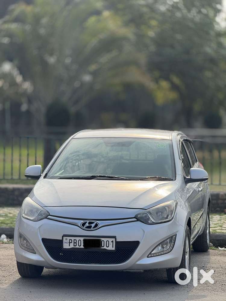 Hyundai I20 Sportz 1.2 Bs-iv, 2014, Petrol