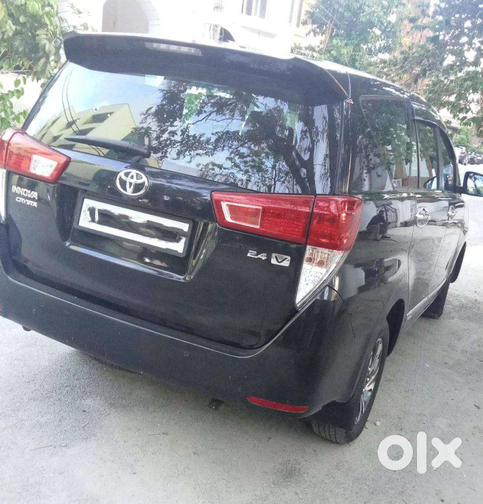 Toyota Innova Crysta 2.4 V, 2025, Diesel