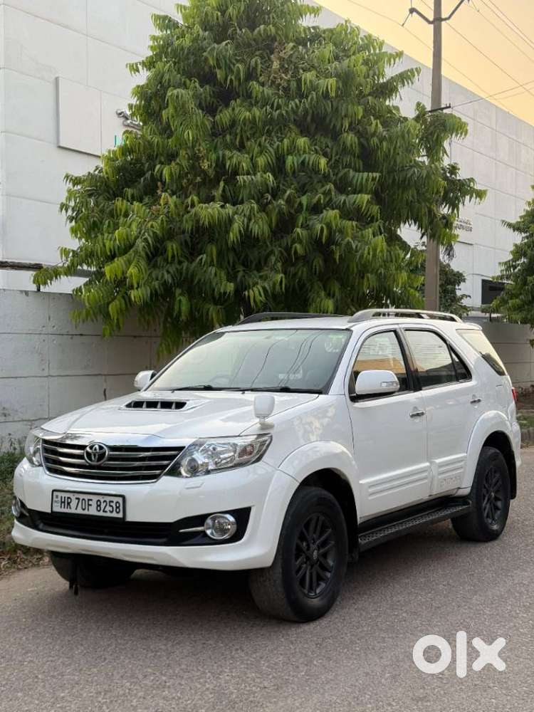 Toyota Fortuner 3.0 4x2 Automatic, 2015, Diesel
