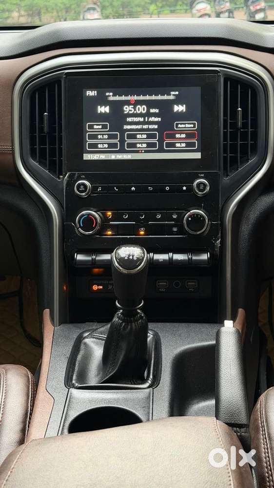 Mahindra Scorpio-n 2.0 Z4 Petrol Mt 7 Str, 2025, Petrol
