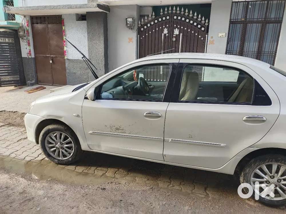 Toyota Etios V (premium Variant) – Well Maintained
