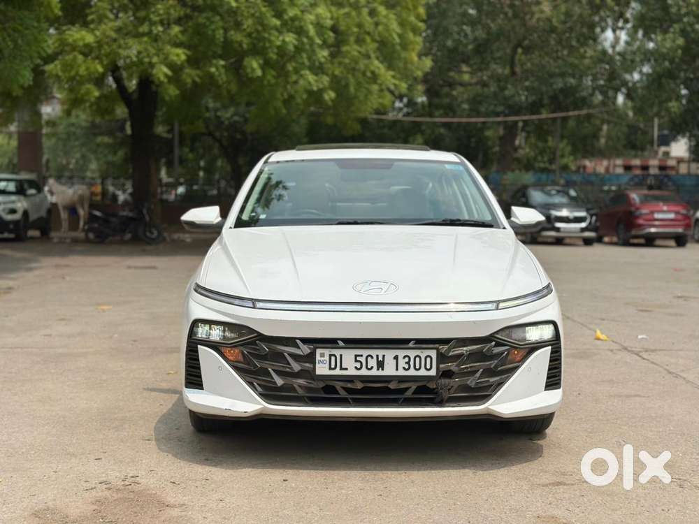 Hyundai Verna Sx 1.5 Petrol Ivt, 2025, Petrol