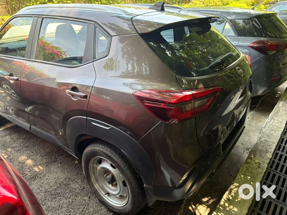 Nissan Magnite 2024 Petrol Well Maintained