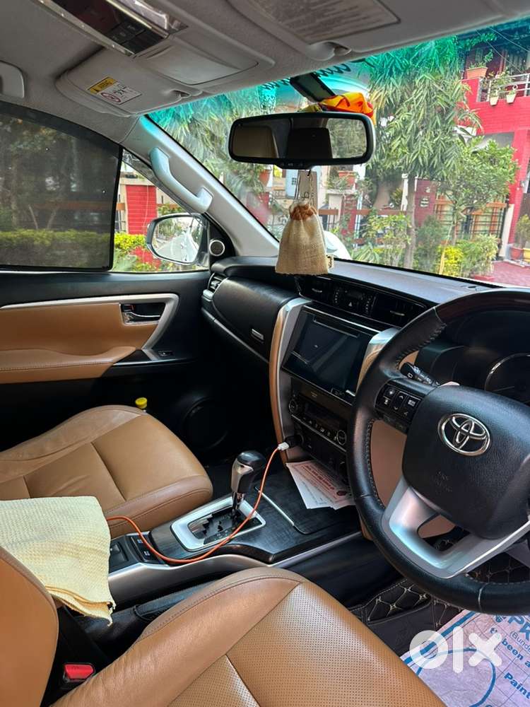 Toyota Fortuner 2020 Diesel Well Maintained