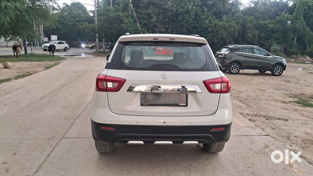 Maruti Suzuki Brezza 1.5 Lxi Cng, 2022, Cng & Hybrids