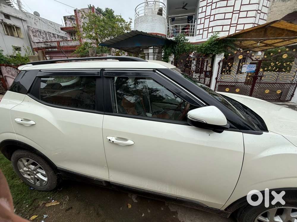 Mahindra Xuv300 Petrol 2023