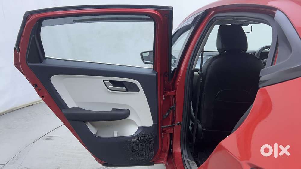 Tata Altroz Xz, 2021, Petrol