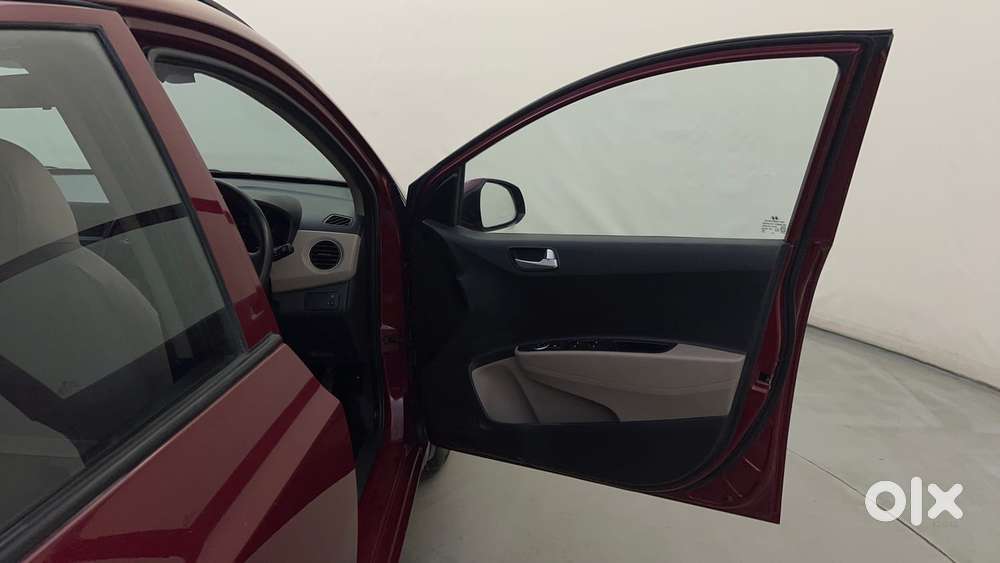 Hyundai Grand I10 1.2 Kappa Sportz, 2016, Petrol