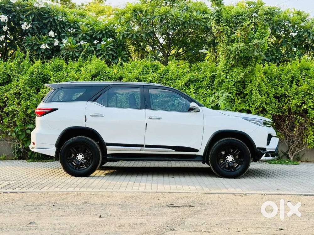Toyota Fortuner Leader Edition (at), 2025, Diesel