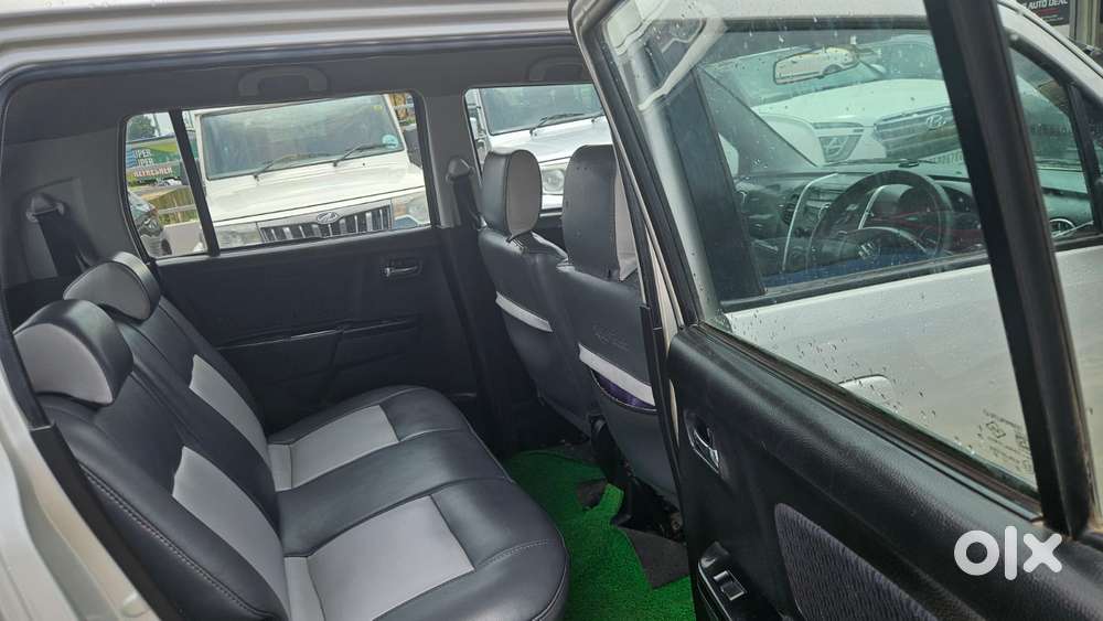 Maruti Suzuki Wagon R Vxi, 2013
