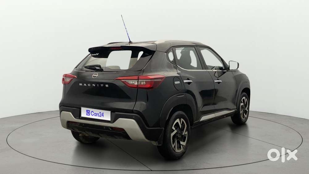 Nissan Magnite 1.0 Xv, 2022, Petrol