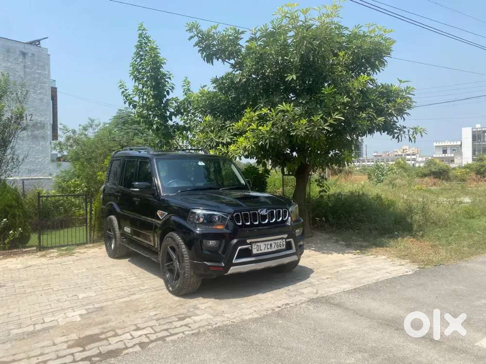 Mahindra Scorpio 2017 Diesel Well Maintained