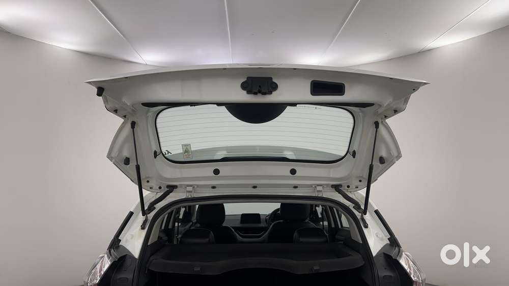 Tata Nexon 1.2 Revotron Xz Plus, 2023, Petrol