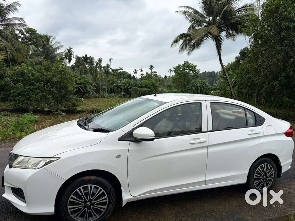 Honda City 2015 Diesel Good Condition 2.1lk Kms