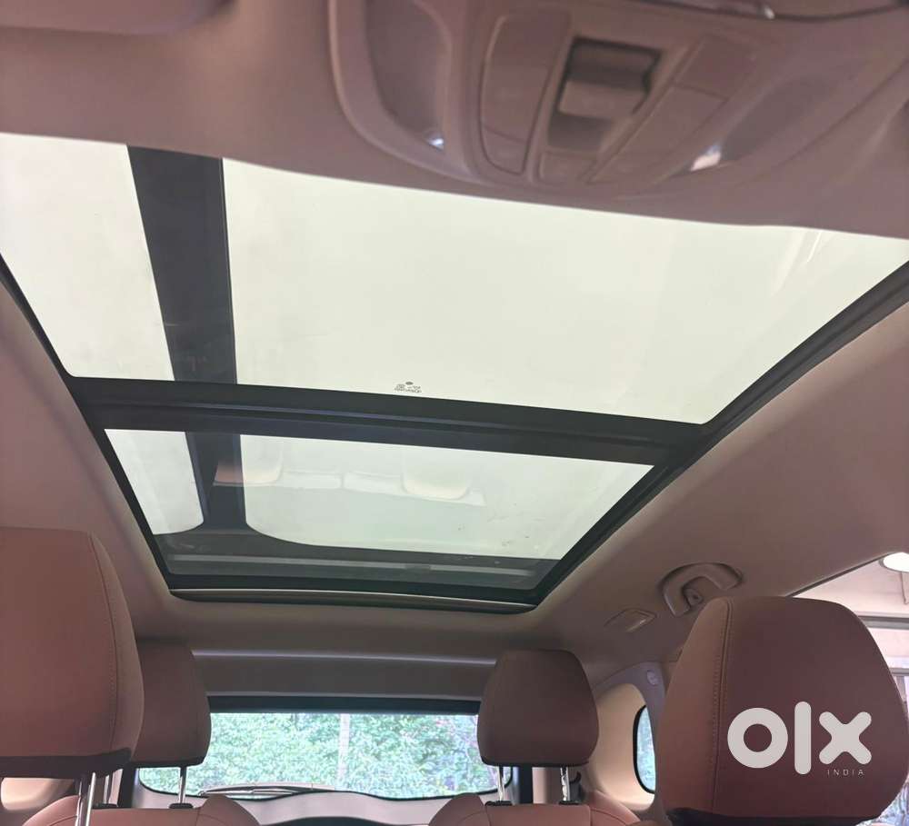 Mg Hector Plus Sharp Pro 1.5 Turbo Petrol Cvt 6 Str, 2023, Petrol