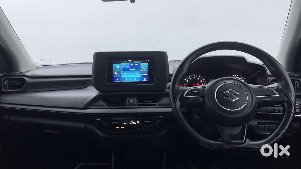 Maruti Suzuki Swift Vxi Optional, 2024, Petrol