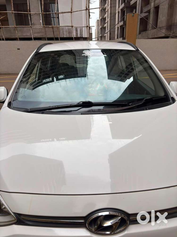 Hyundai Grand I10 2015 Cng & Hybrids Well Maintained